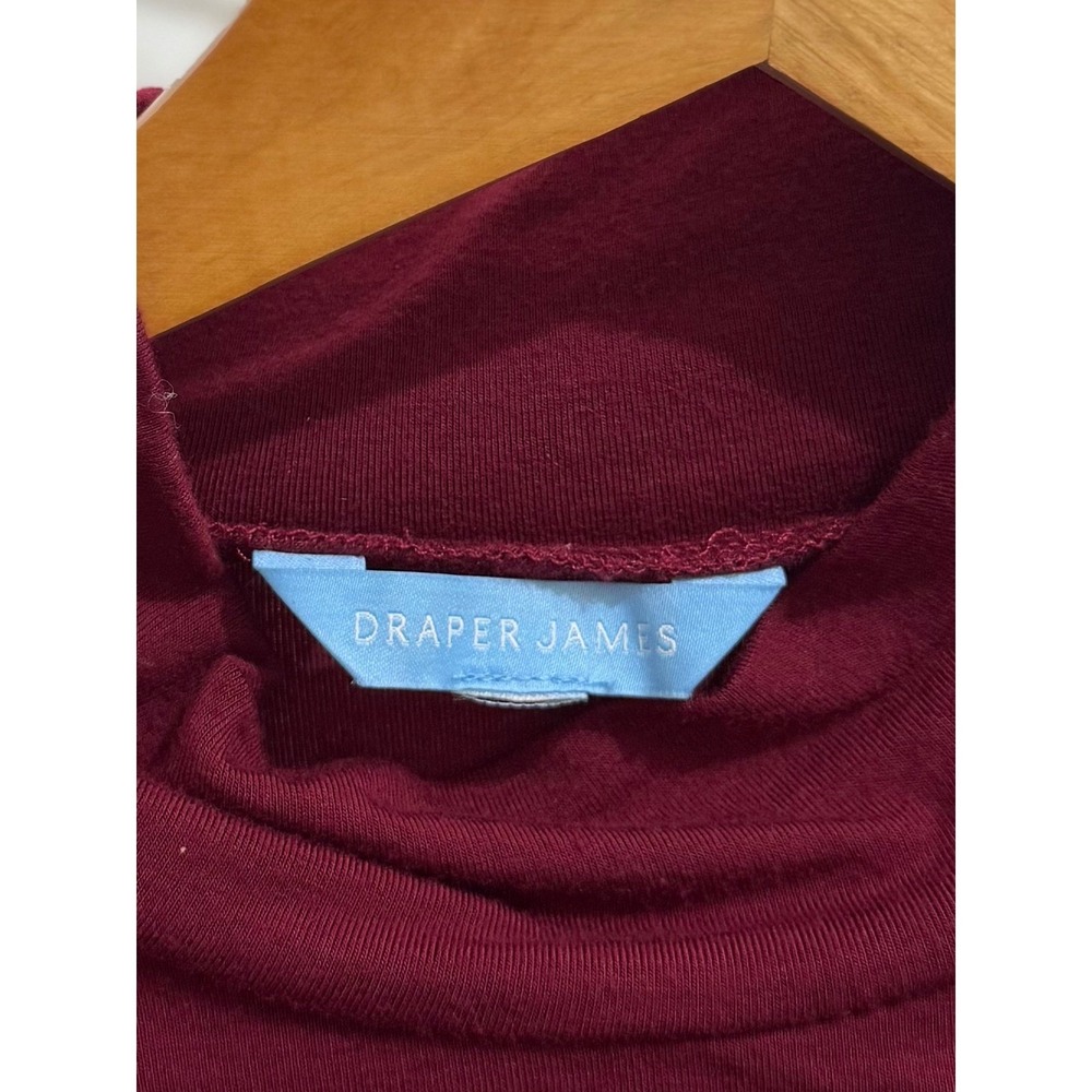 Draper James Burgundy Mock Neck Blouse L Long Sleeve Knit Top Gold Button Cuffs - Picture 7 of 9
